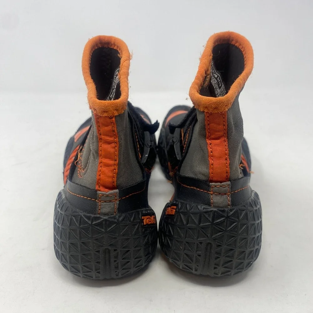 TEVA Hybrid‎ Split Toe Gray Orange Slip On Outdoor Water Shoes Youth Size 4